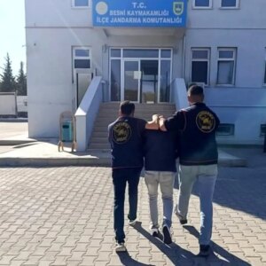 uyusturucu suclusu yakalandi wWG9Yv17