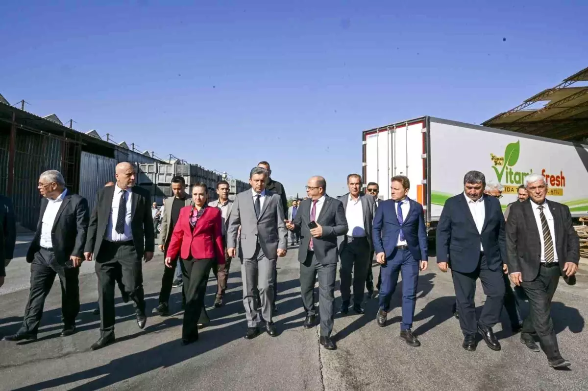 antalya toptanci halinde yeni sezon toplantisi xz2LcivY