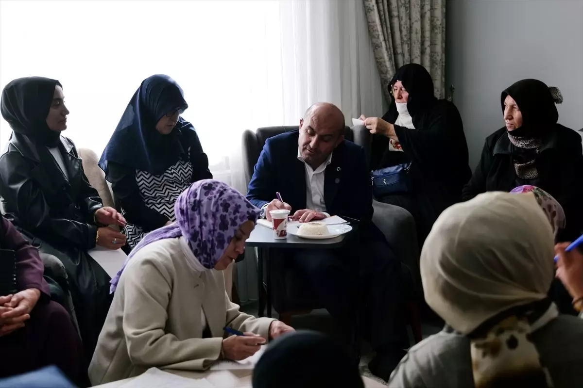 albayrak 71 evlerde ziyaretlerde bulundu Se8YakQO.jpg