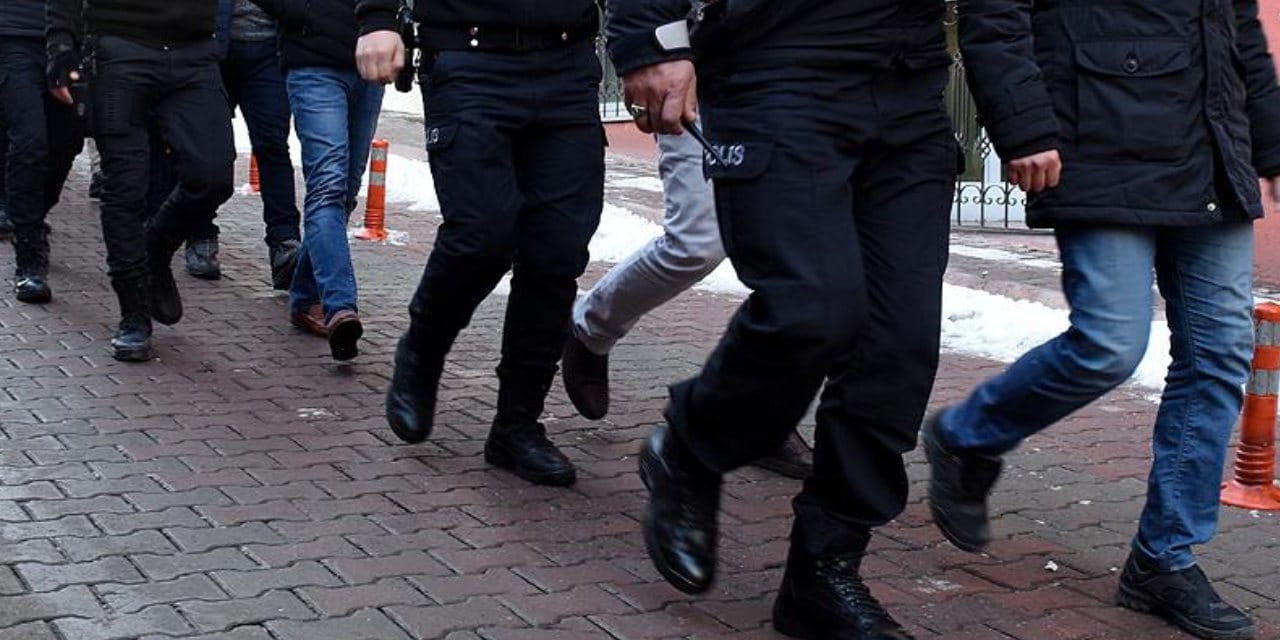 antalyada silah kacakciligi ve uyusturucu operasyonu cok sayida muhimmat ele gecirildi QjljgVeU.jpg